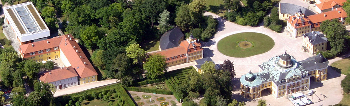 Musikgymnasium und Schloss Belvedere